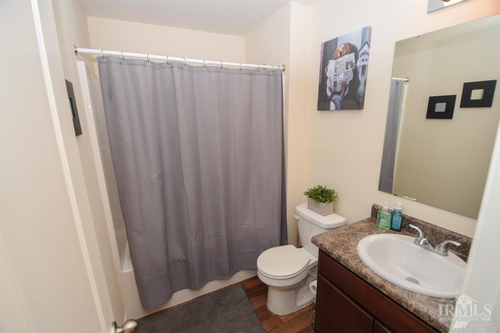 4408 Emerald Pointe Way Muncie, IN 47304 - Photo 23 of 32