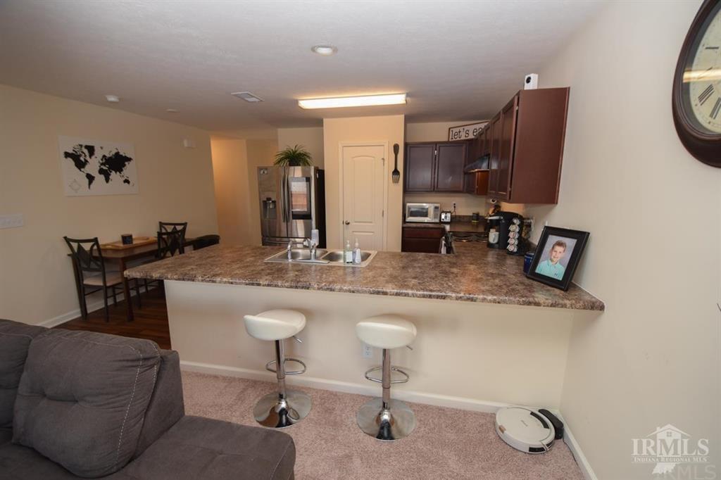 4408 Emerald Pointe Way Muncie, IN 47304 - Photo 6 of 32