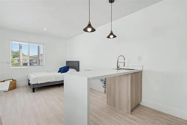 $1,450 | 55 Southwest 13th Street, Unit B, Dania Beach, FL 33004