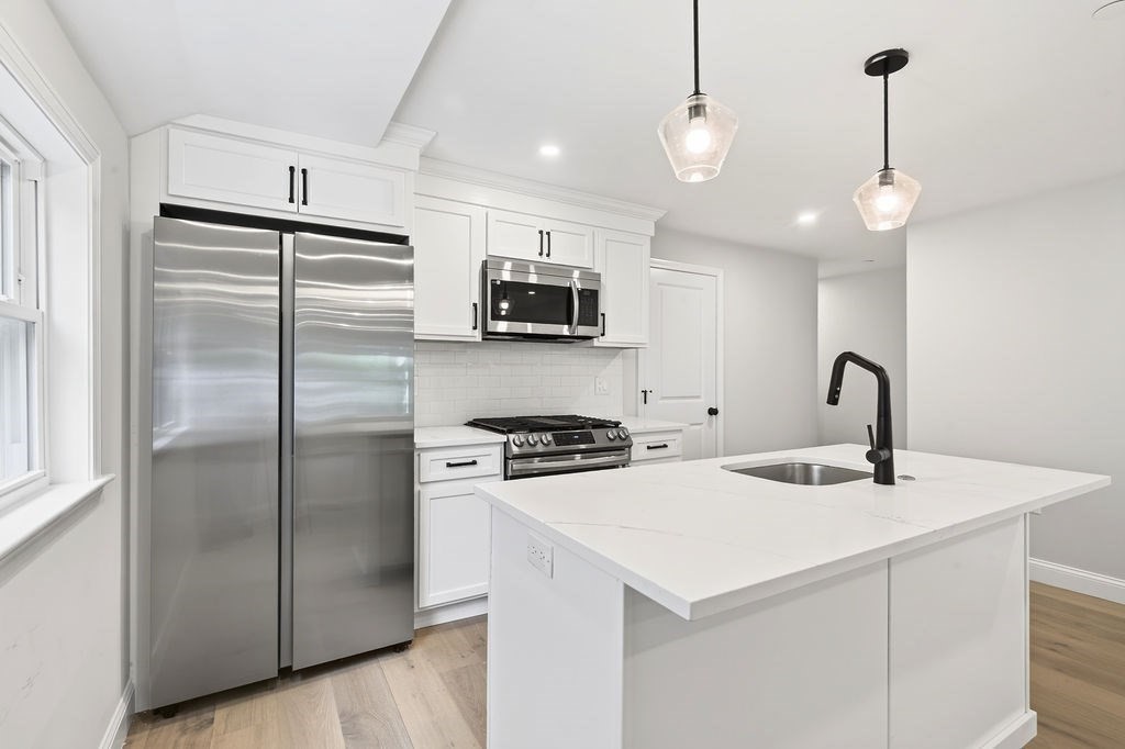 57 Nottinghill Road, Unit 2 Boston, MA 02135 - Photo 4 of 19