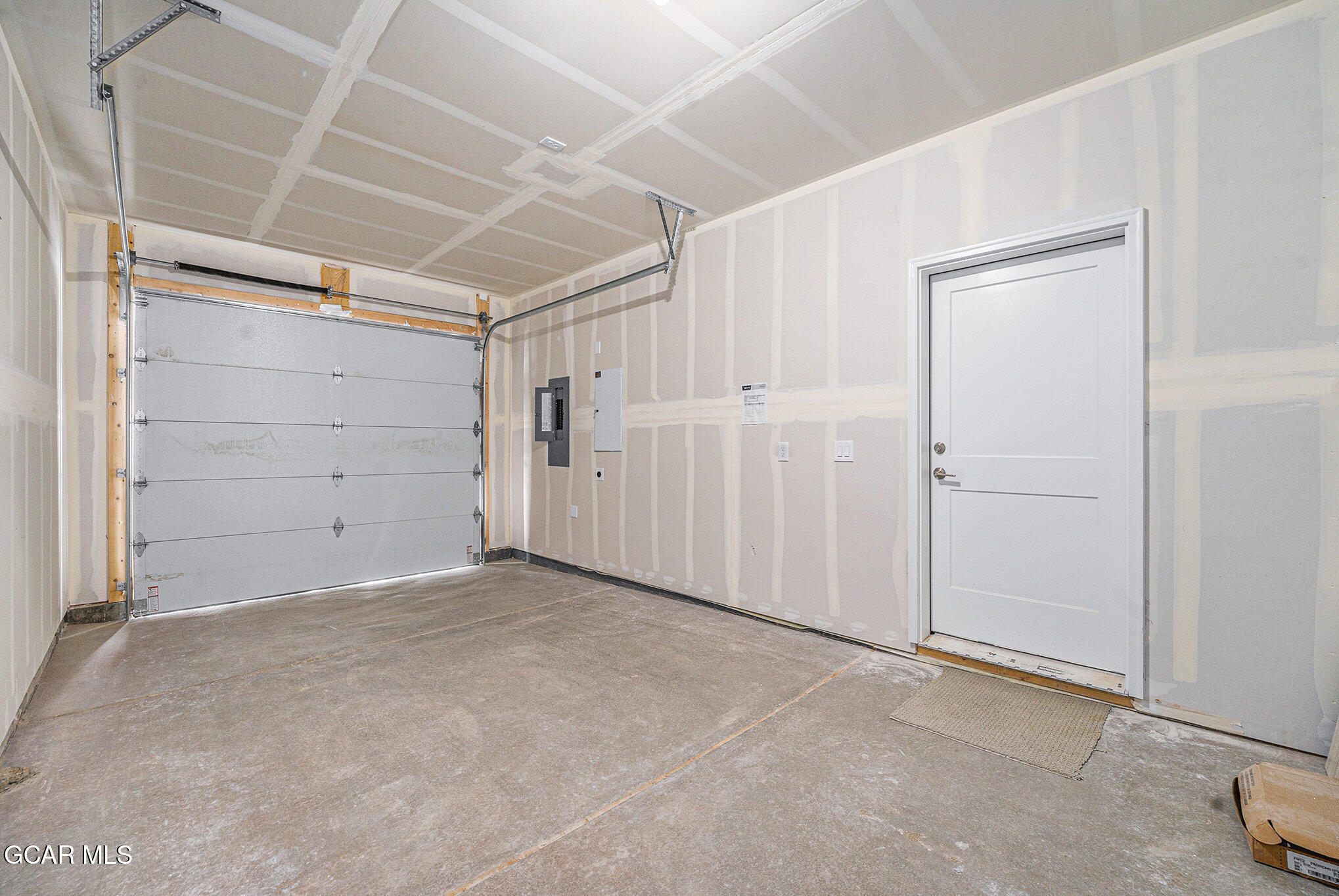15 Explorers Avenue Fraser, CO 80442 - Photo 19 of 21 Garage