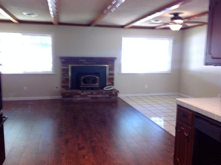507 Maple Street Tehachapi, CA 93561 - Photo 6 of 59 Gallery Image 6