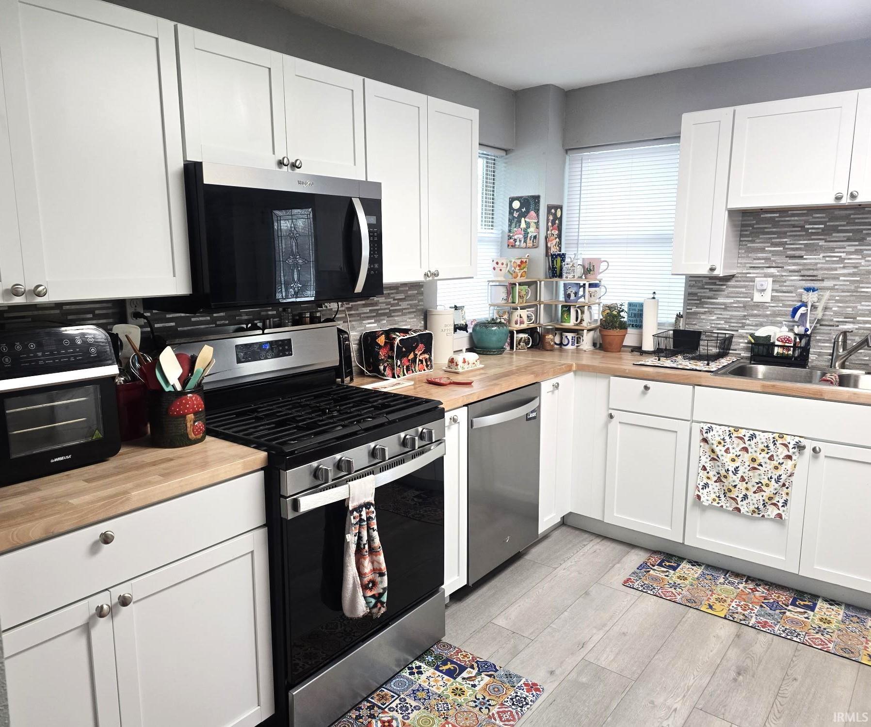 1746 West Sycamore Street Kokomo, IN 46901 - Photo 3 of 27