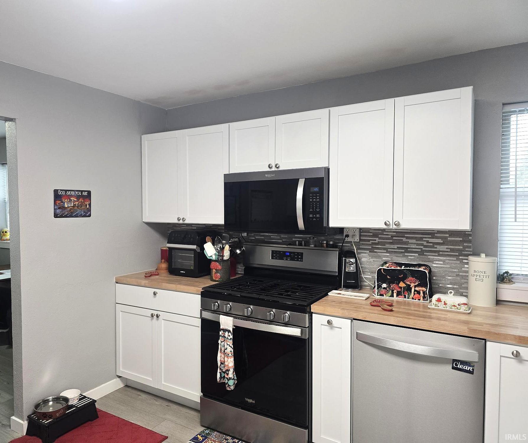 1746 West Sycamore Street Kokomo, IN 46901 - Photo 5 of 27