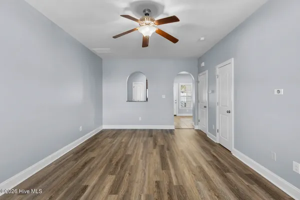 $1,250 | 201 Toucan Way, Hubert, NC 28539