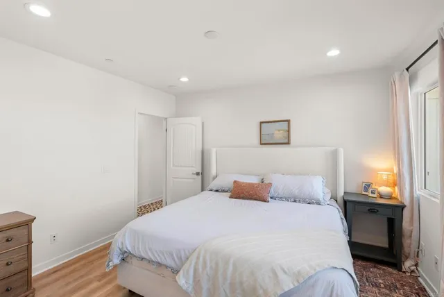 $1,050,000 | 13480 Lopelia Meadows Place, Unit 111, San Diego, CA 92130