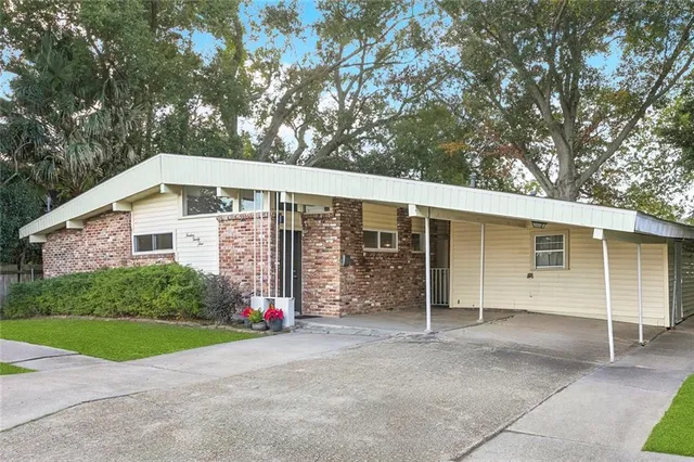 $2,350 | 1424 Hesper Avenue, Metairie, LA 70005