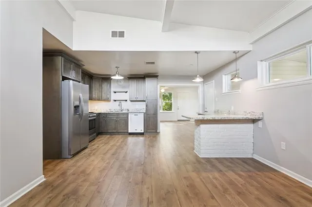 $2,350 | 1424 Hesper Avenue, Metairie, LA 70005