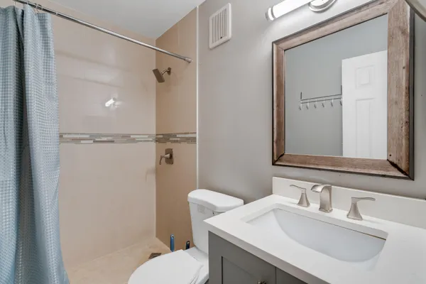 $289,900 | 2244 White Pine Circle, Unit B, Greenacres, FL 33415