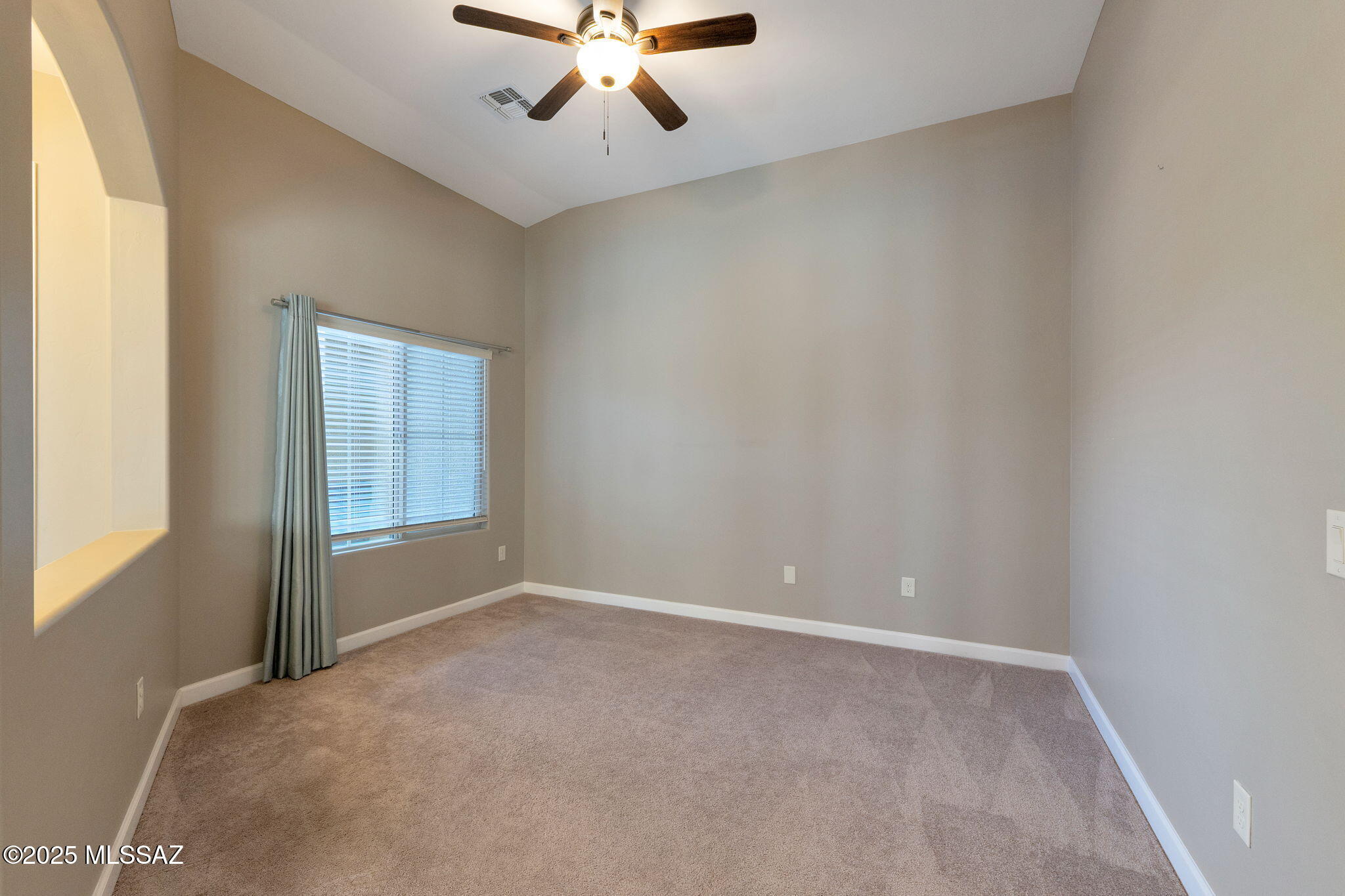 8881 West Irongate Road Marana, AZ 85653 - Photo 11 of 24