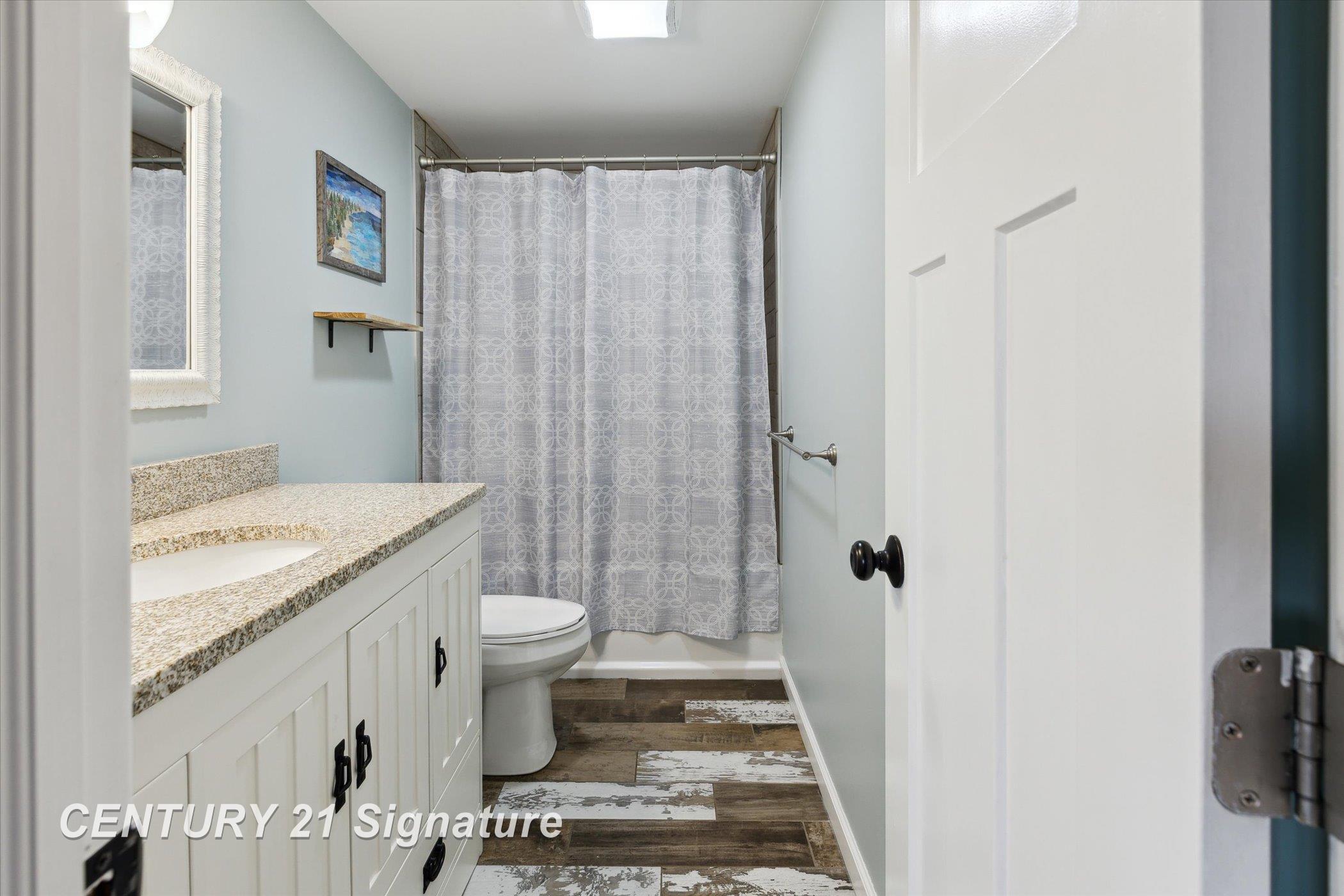 6357 Mackinaw Road Saginaw, MI 48604 - Photo 23 of 46 50181088-0d946935-d0aa-409c-b118-a6fa2de3994f.JPG
