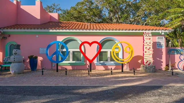 $585,000 | 1703 North Tamiami Trail, Unit 404, Sarasota, FL 34236