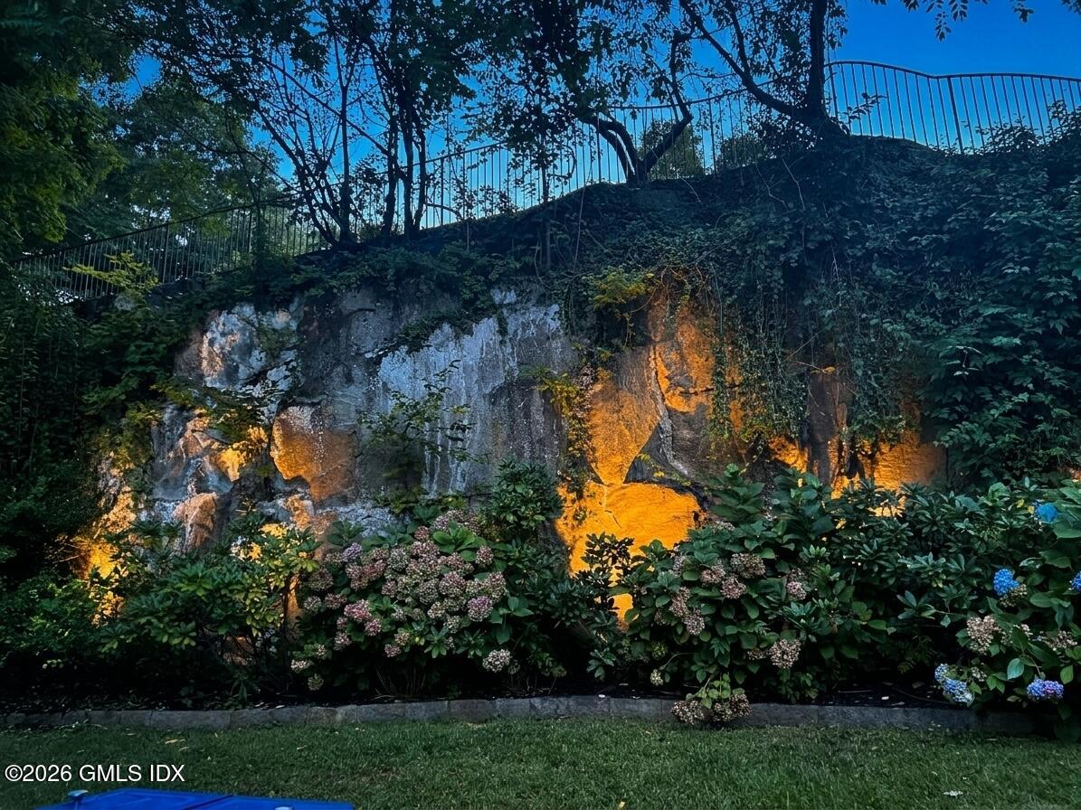 154 Valley Road Cos Cob, CT 06807 - Photo 55 of 56 Outside 2