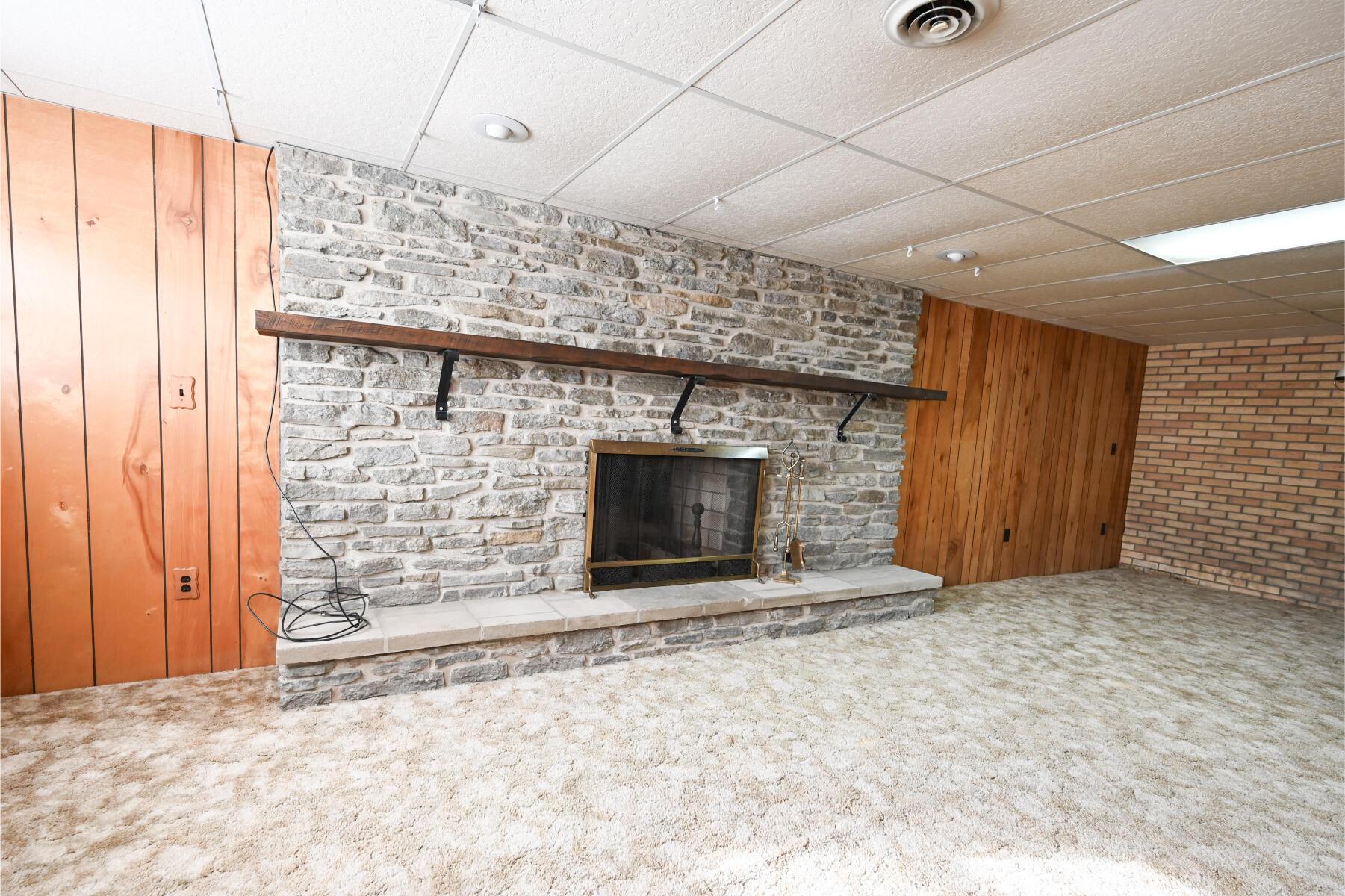101 Avalon Road Mount Vernon, OH 43050 - Photo 21 of 29 Family