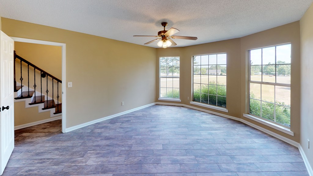 526 West Grey Hodges Road Dothan, AL 36303 - Photo 9 of 23