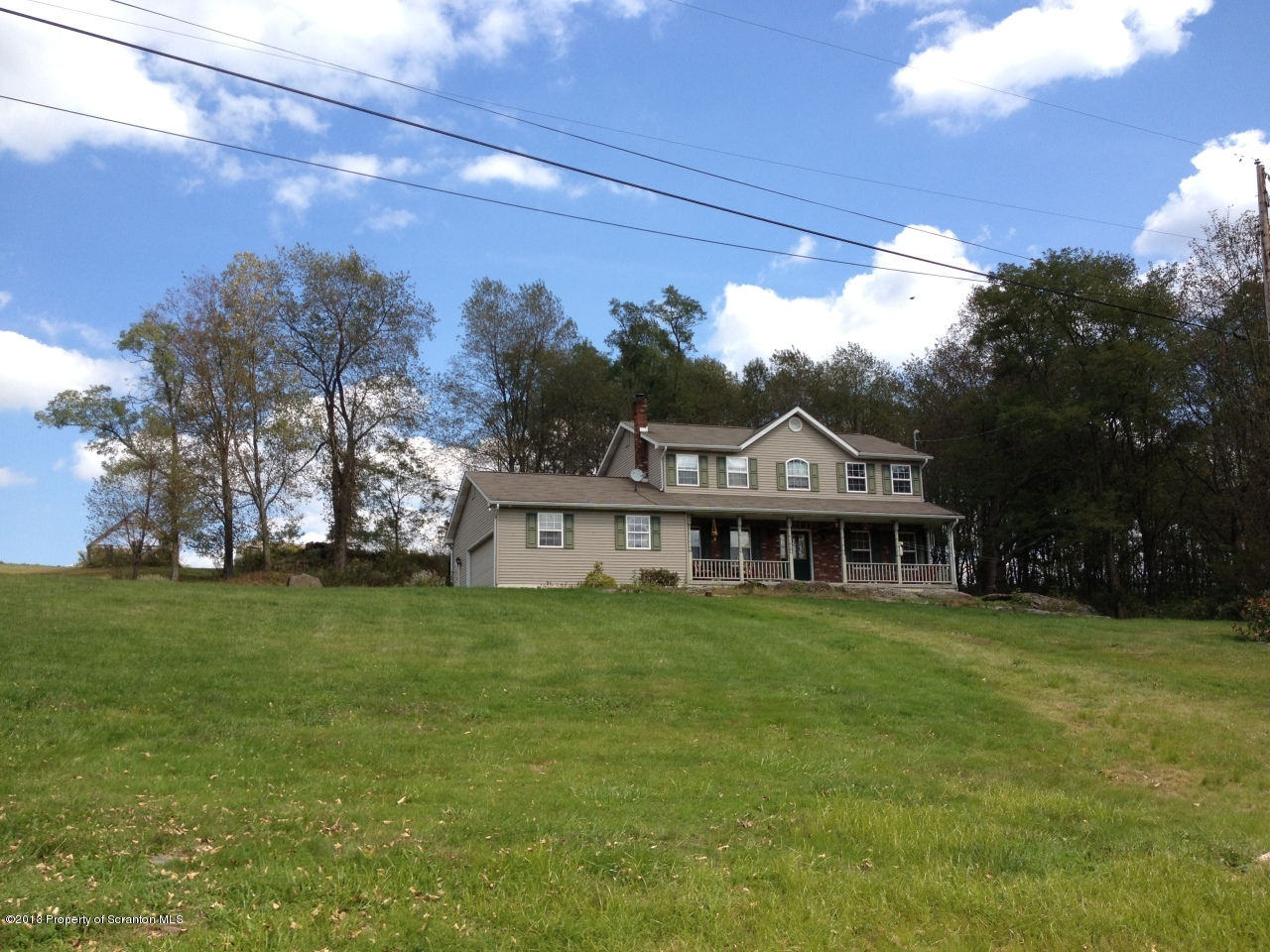 6 Spudeno Road Moscow, PA 18444 - Photo 2 of 21 Gallery Image 2