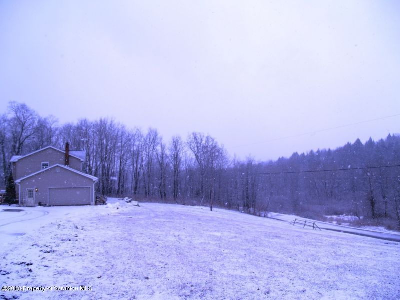 6 Spudeno Road Moscow, PA 18444 - Photo 6 of 21 Gallery Image 6