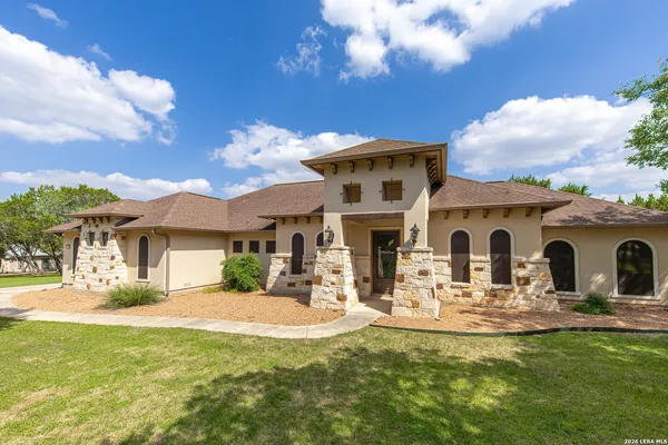 $3,200 | 10406 Rinder Farm Court, New Braunfels, TX 78132