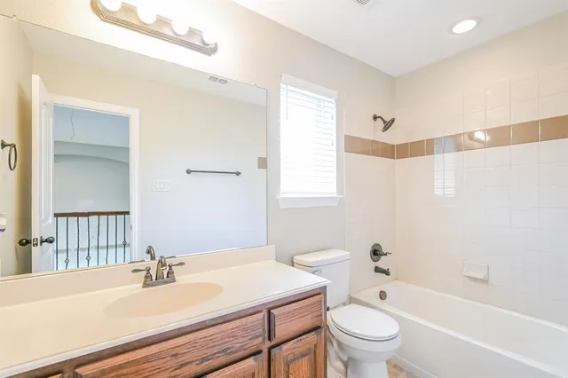 $2,485 | 1045 Dunhill Lane, Forney, TX 75126