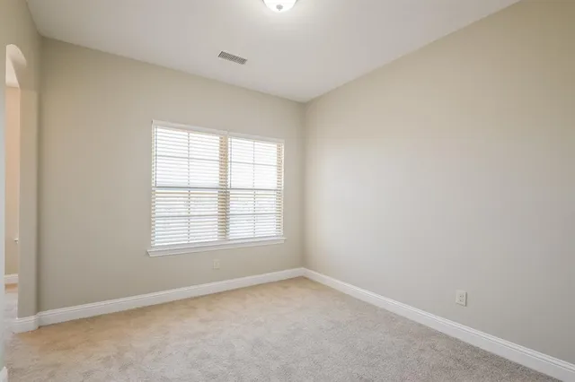 $2,485 | 1045 Dunhill Lane, Forney, TX 75126