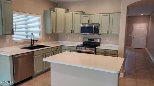 $2,495 | 12838 West Indianola Avenue, Avondale, AZ 85392