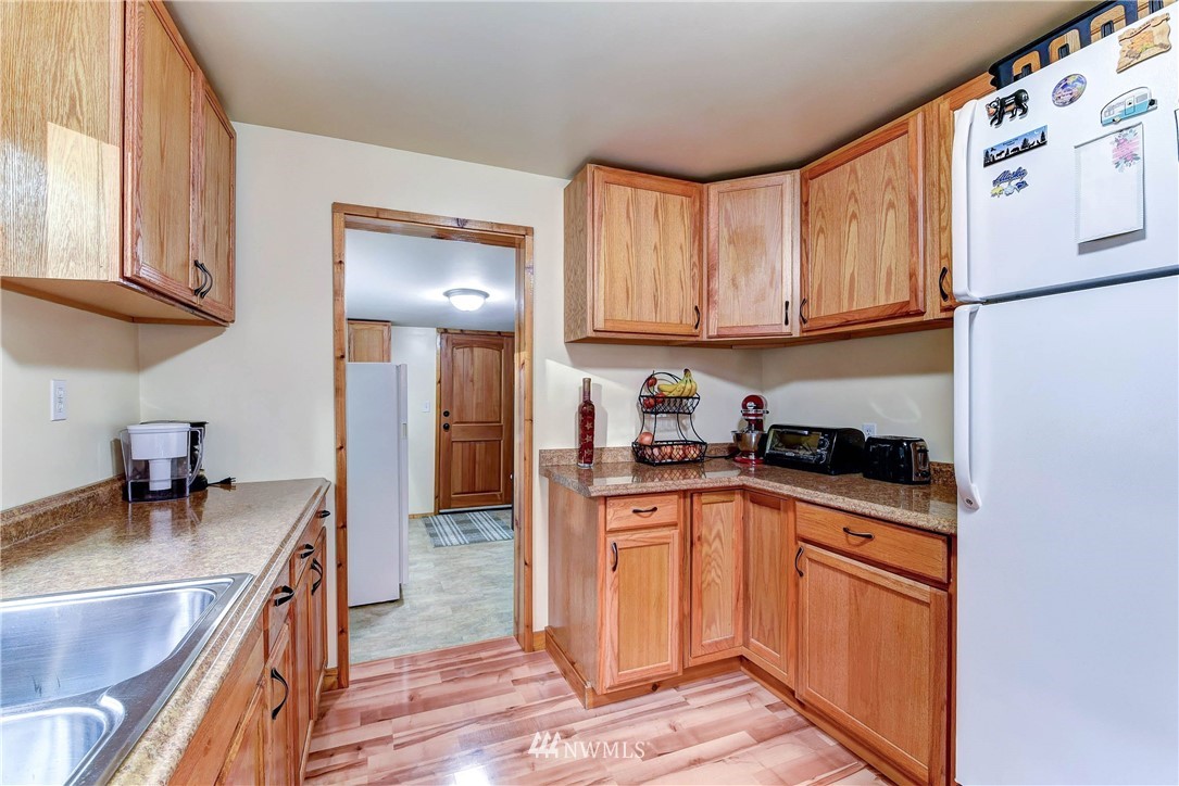 16729 Three Lakes Road Snohomish, WA 98290 - Photo 12 of 30