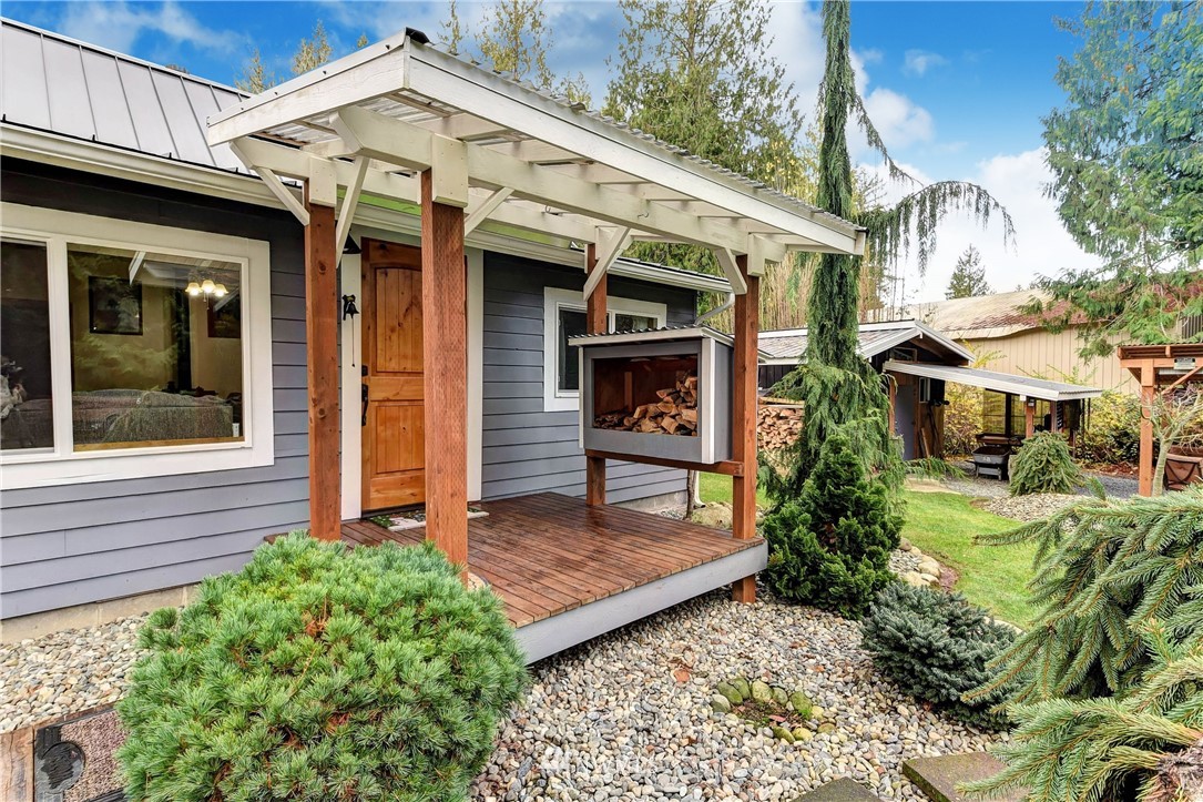 16729 Three Lakes Road Snohomish, WA 98290 - Photo 3 of 30