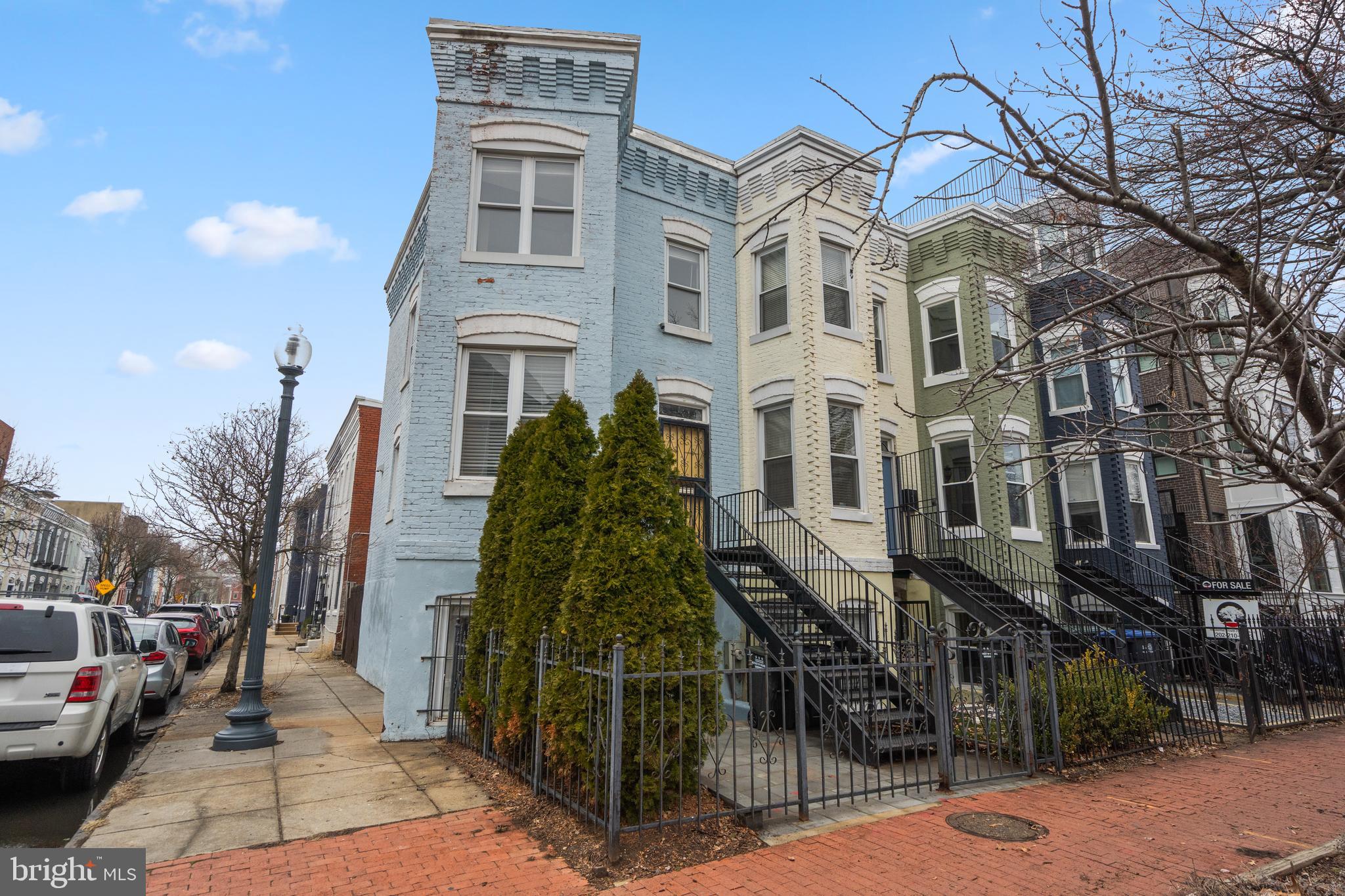 816 13th Street Northeast Washington, DC 20002 - Photo 4 of 32