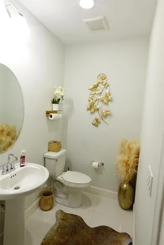 a view of an ocean view