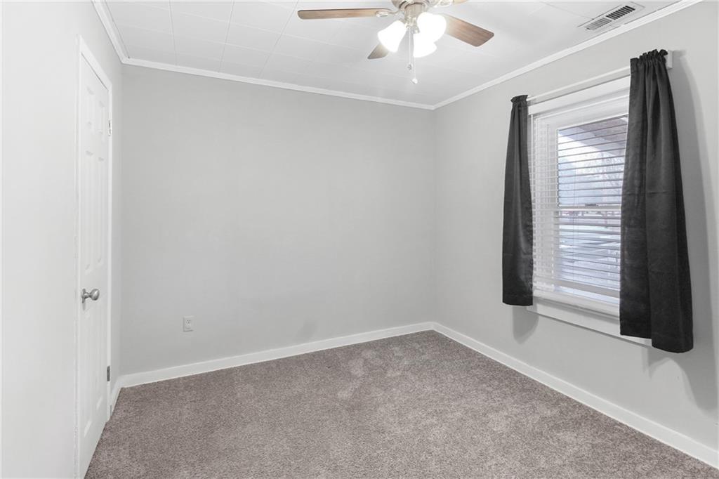 2806 Appleton Street Parsons, KS 67357 - Photo 13 of 23