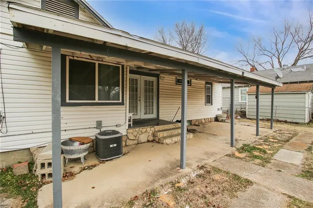 $73,000 | 2806 Appleton Street, Parsons, KS 67357