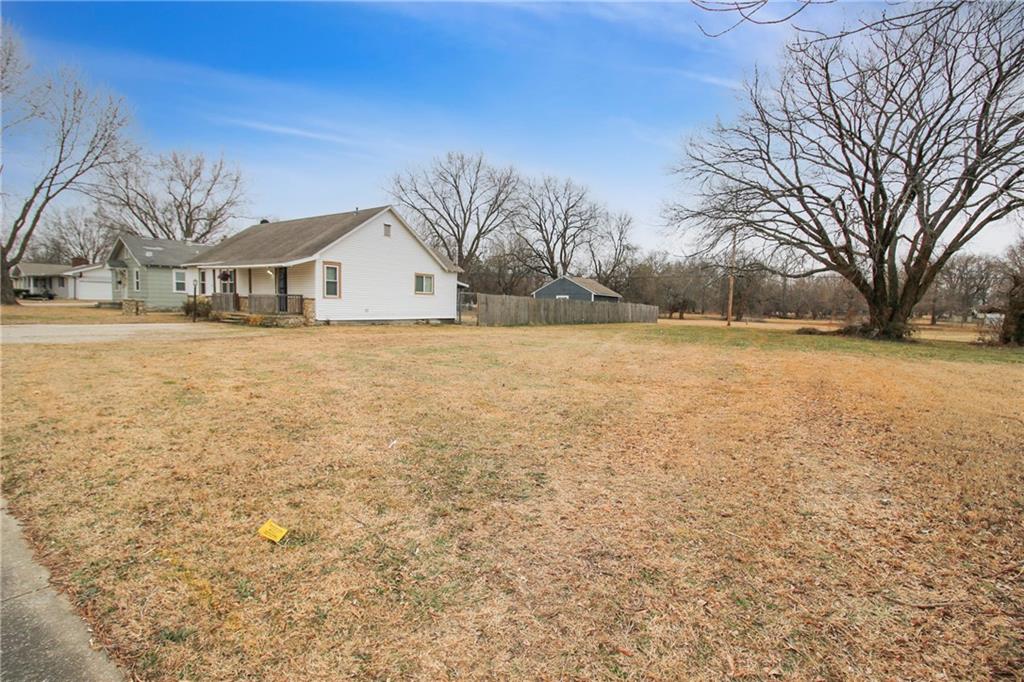 2806 Appleton Street Parsons, KS 67357 - Photo 23 of 23