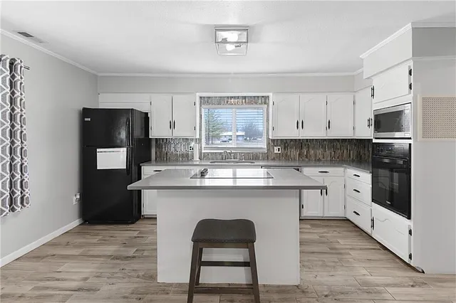 $73,000 | 2806 Appleton Street, Parsons, KS 67357