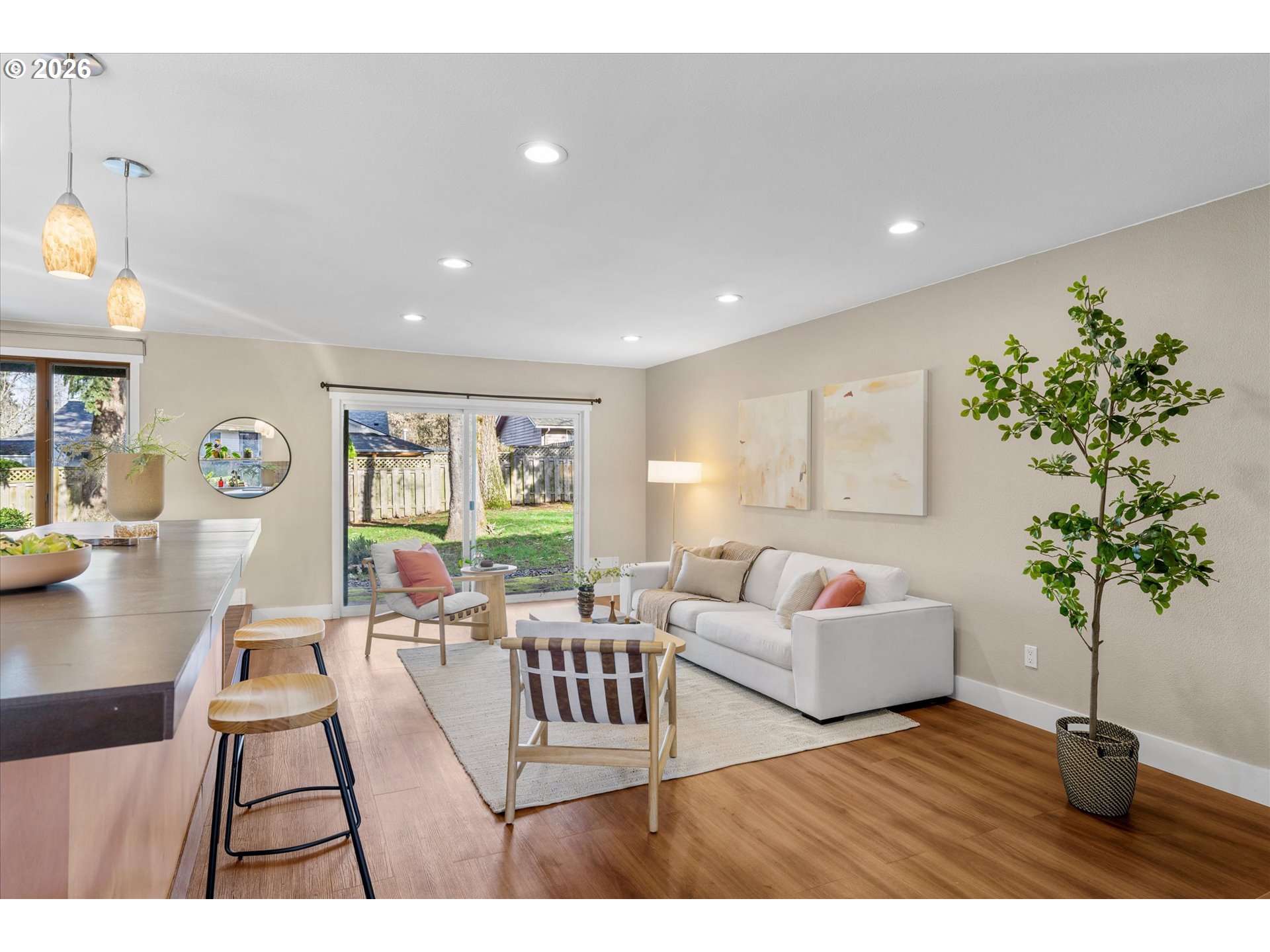 14815 Southwest Bonnie Brae Street Beaverton, OR 97007 - Photo 10 of 32 Living Room