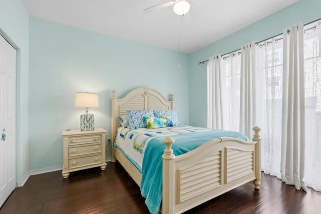 $425,000 | 1064 North Tamiami Trail, Unit 1206, Sarasota, FL 34236