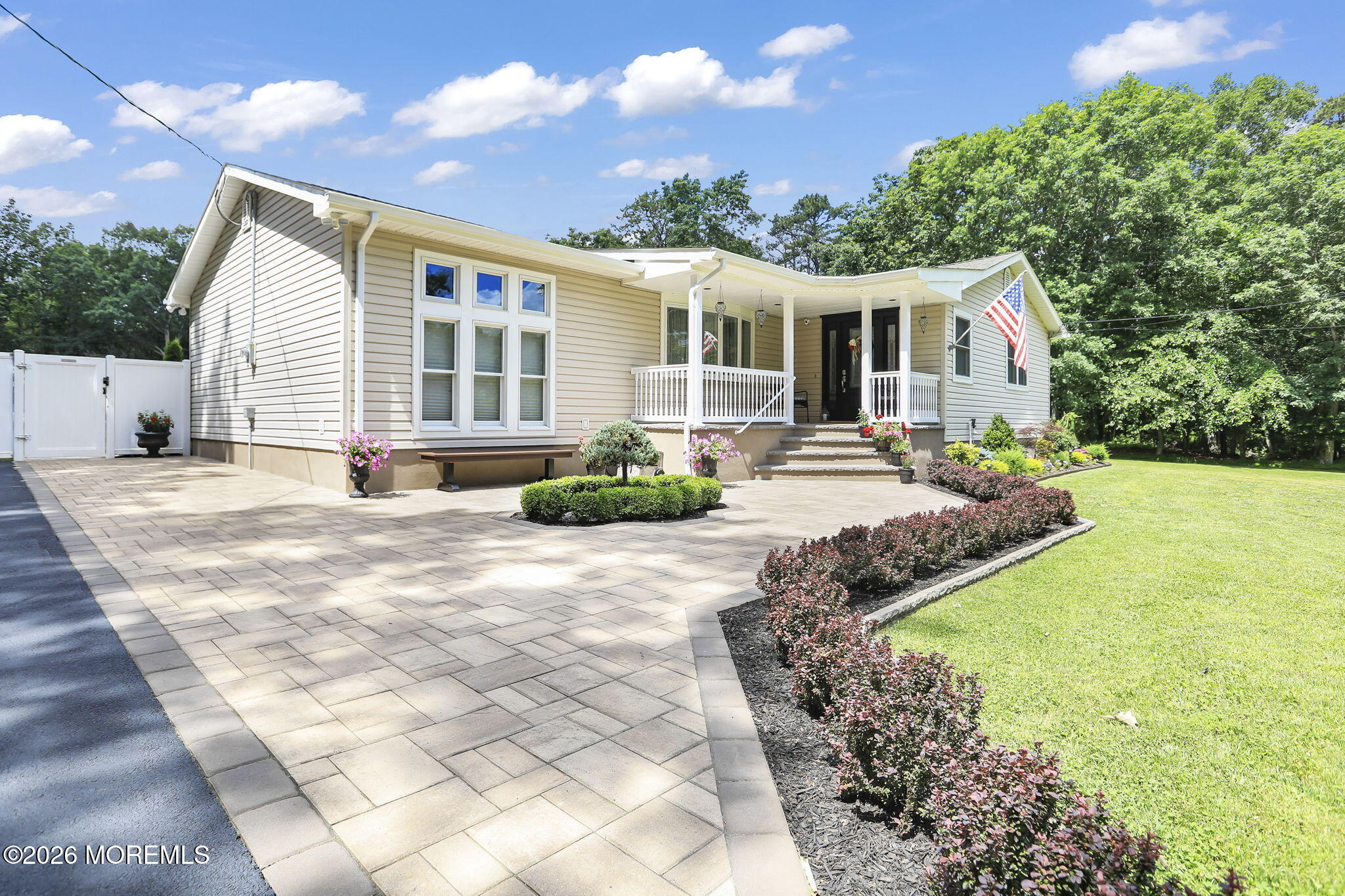 296 Sunnybrook Road Jackson, NJ 08527 - Photo 4 of 53 4-web-or-mls-5W5A9871
