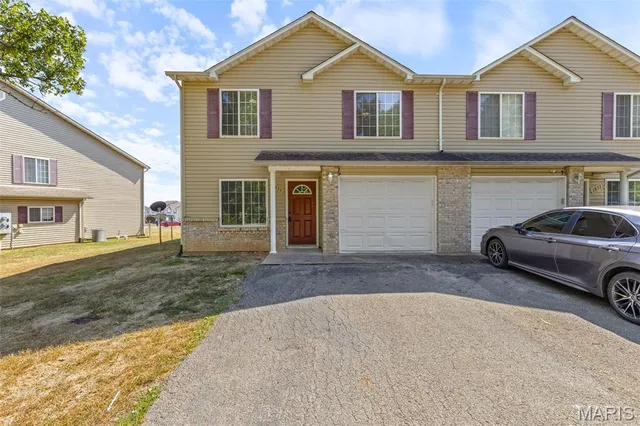 $154,900 | 1835 Woodland Trail, Unit 4, Farmington, MO 63640