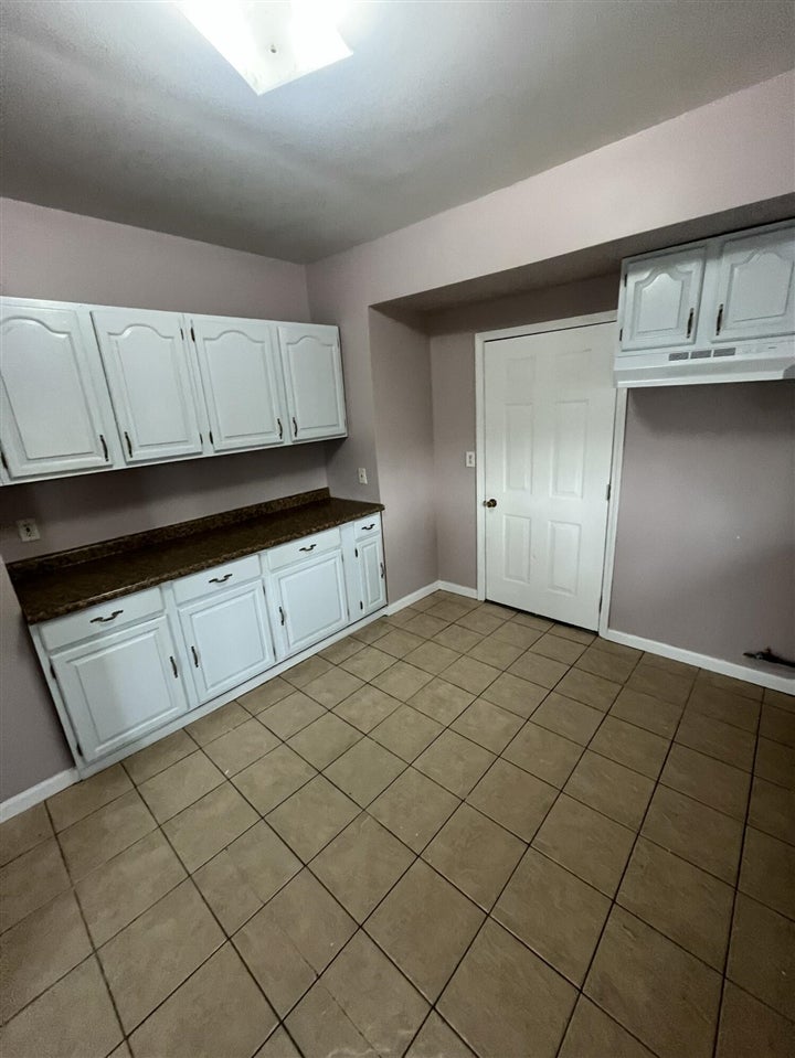 1250 Greenhouse Road Bangor, MI 49013 - Photo 5 of 17 Gallery Image 5