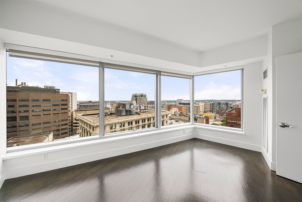 110 Stuart Street, Unit 19H Boston, MA 02116 - Photo 13 of 24