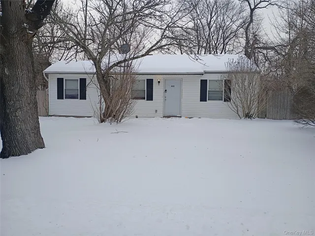 $399,000 | 622 Post Avenue, Bellport, NY 11713