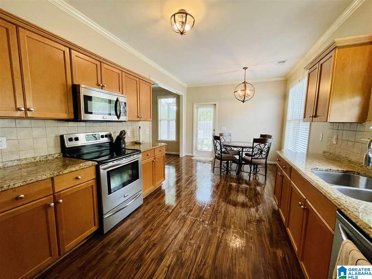 1037 Ivy Place Moody, AL 35004 - Photo 5 of 26