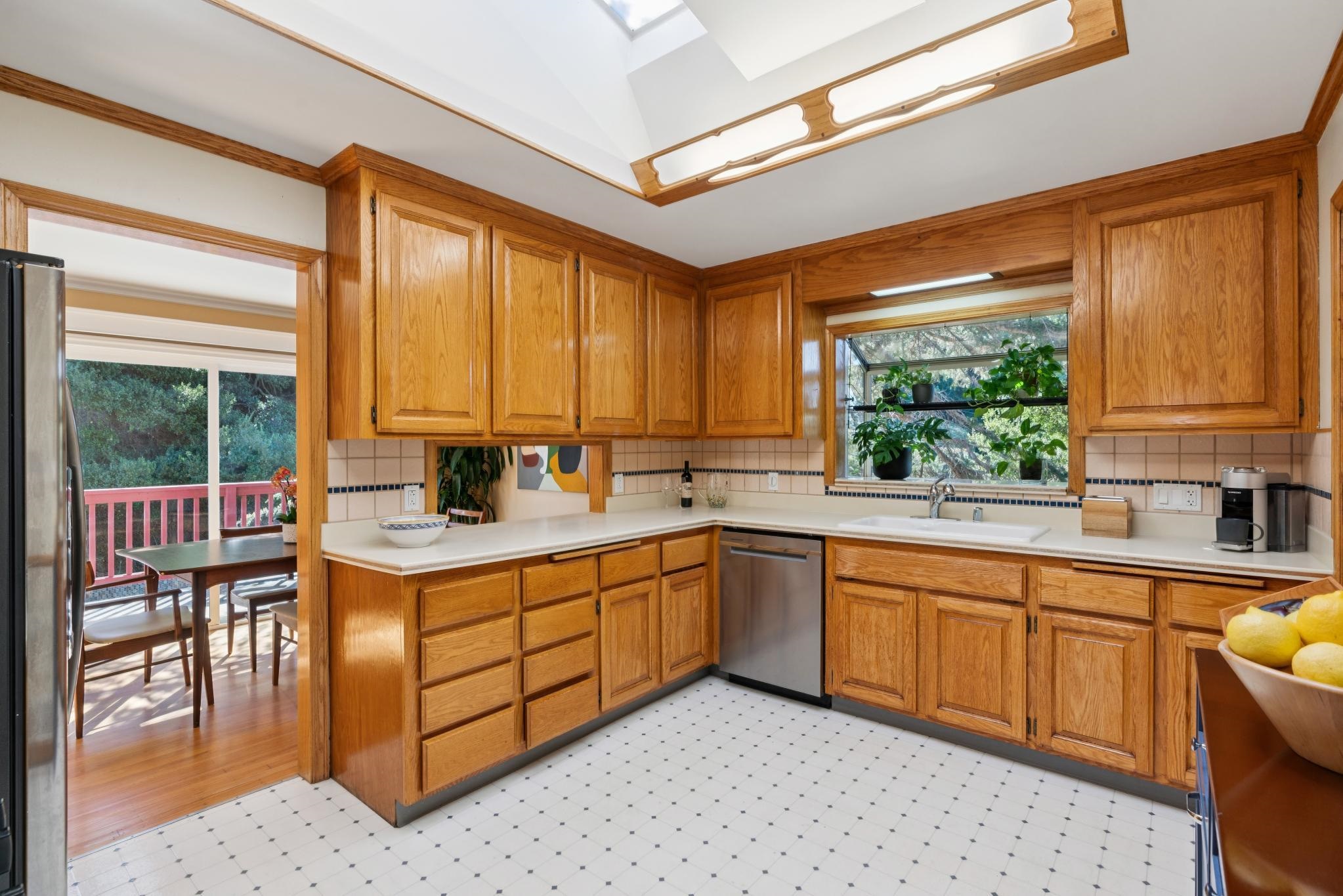 5406 Sobrante Avenue El Sobrante, CA 94803 - Photo 21 of 55