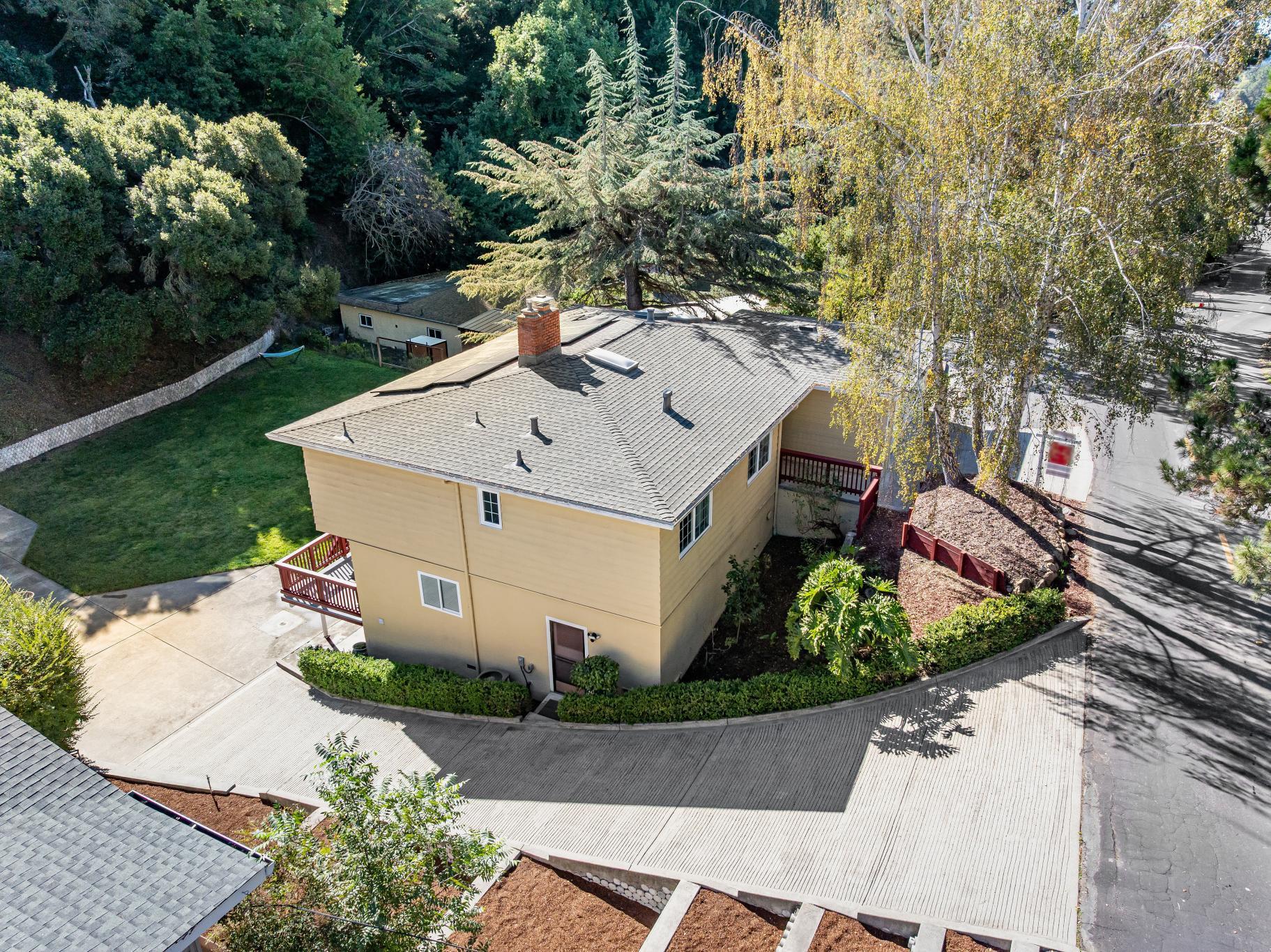 5406 Sobrante Avenue El Sobrante, CA 94803 - Photo 7 of 55