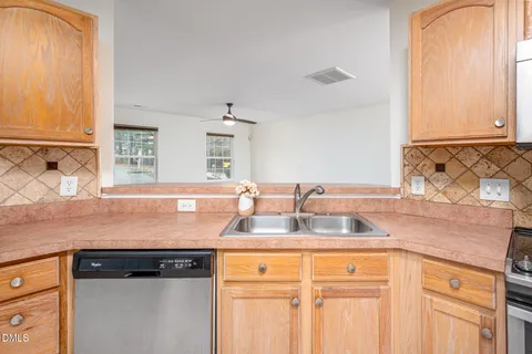 $320,000 | 2905 Forrestal Drive, Durham, NC 27703