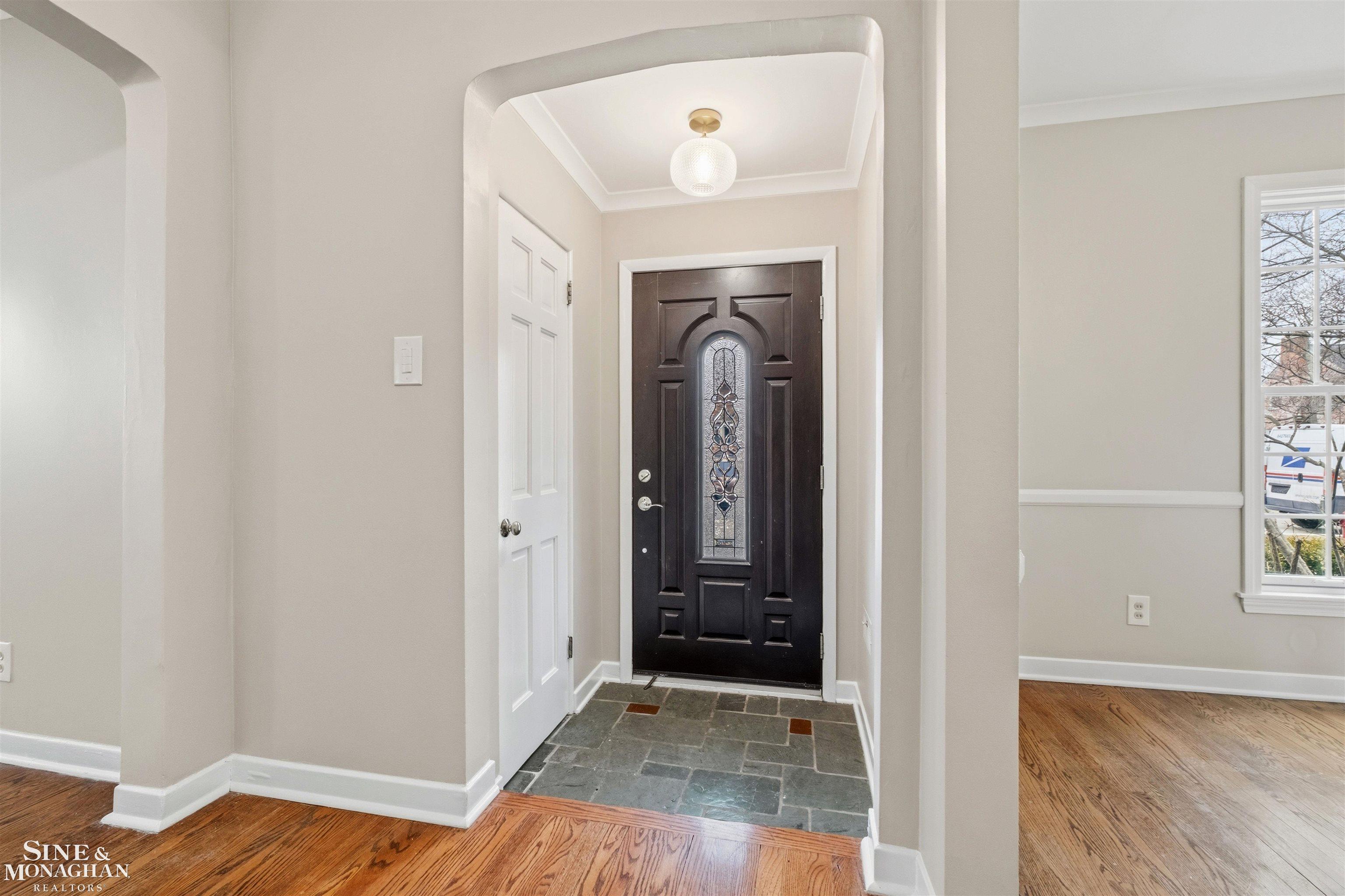 180 Fisher Road Grosse Pointe Farms, MI 48230 - Photo 2 of 88