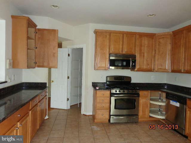 1605 Rising Ridge Road Mount Airy, MD 21771 - Photo 10 of 30 Kitchen