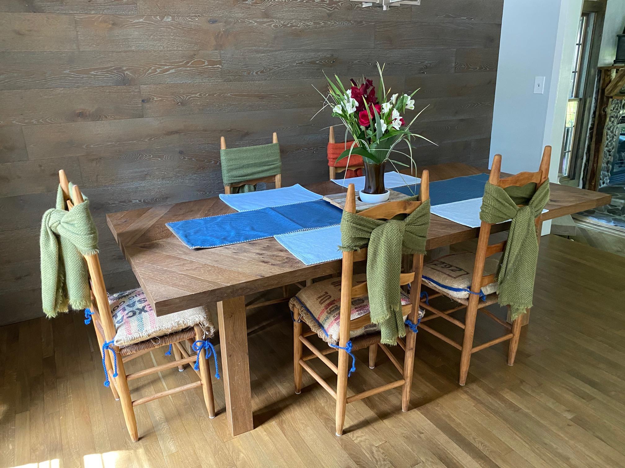 337 Tara Hill Road Bartonsville, PA 18321 - Photo 26 of 37 a view of a dining room with furniture and wooden floor