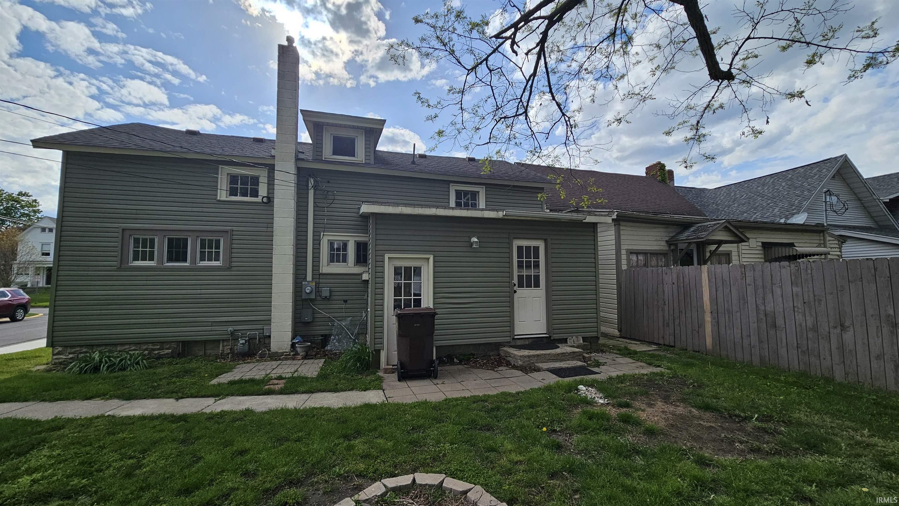 608 Main Street Auburn, IN 46706 - Photo 3 of 16