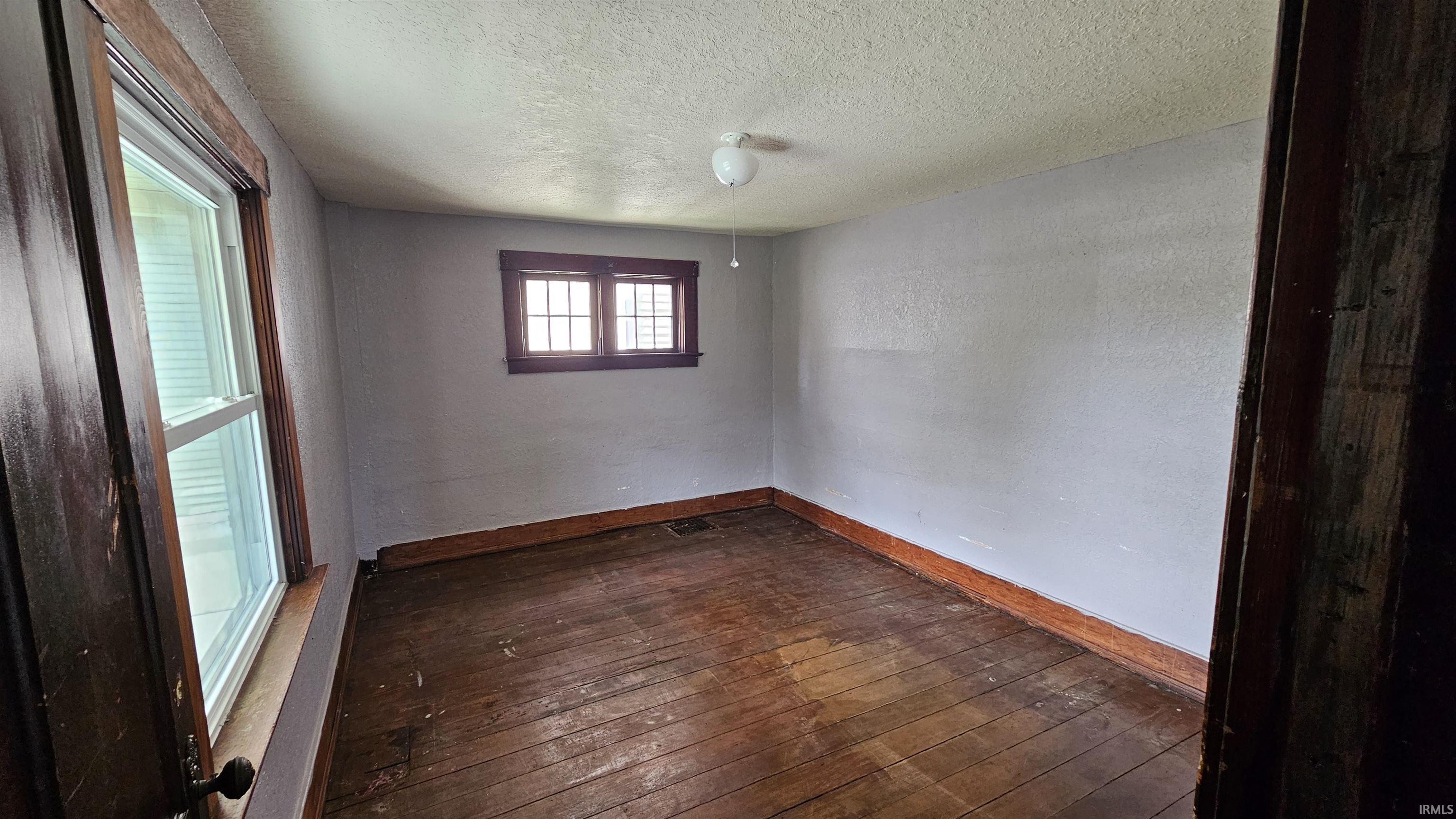 608 Main Street Auburn, IN 46706 - Photo 5 of 16