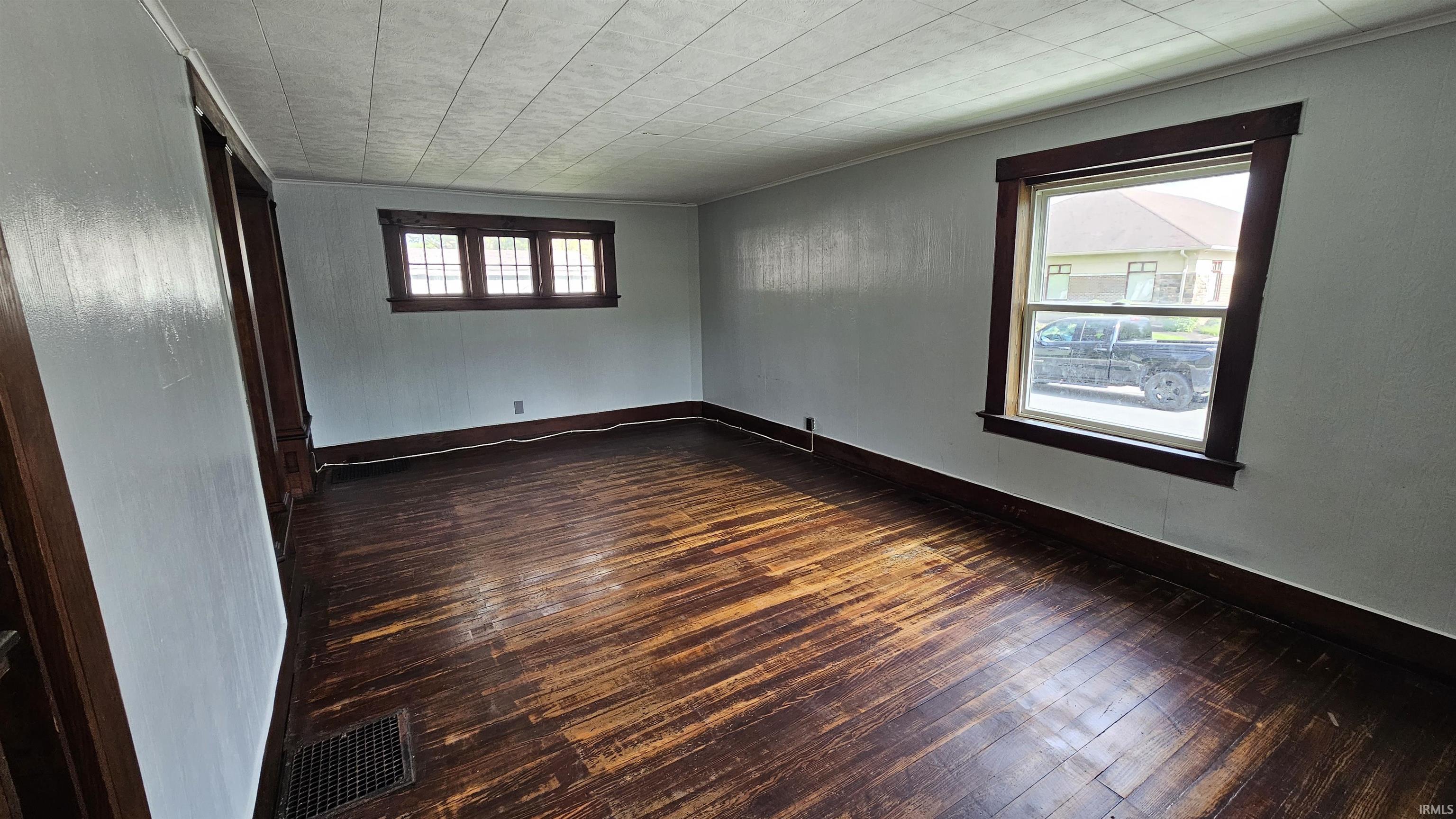 608 Main Street Auburn, IN 46706 - Photo 8 of 16